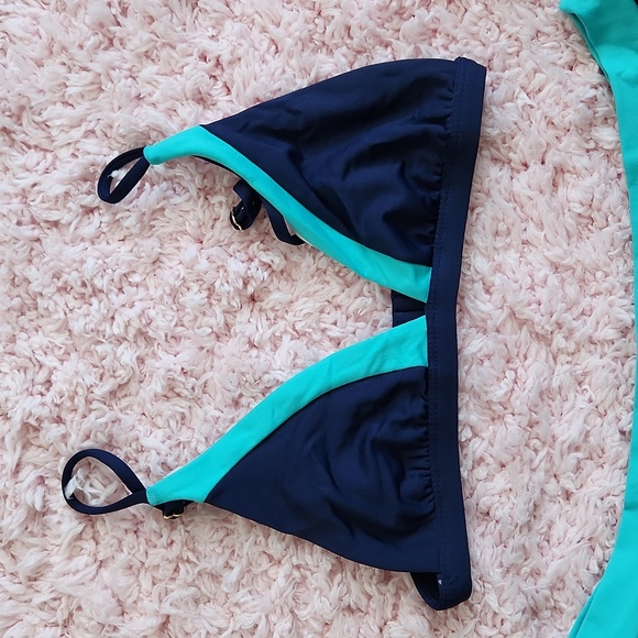 Thong bikini set small top medium bottoms - Picture 3 of 9